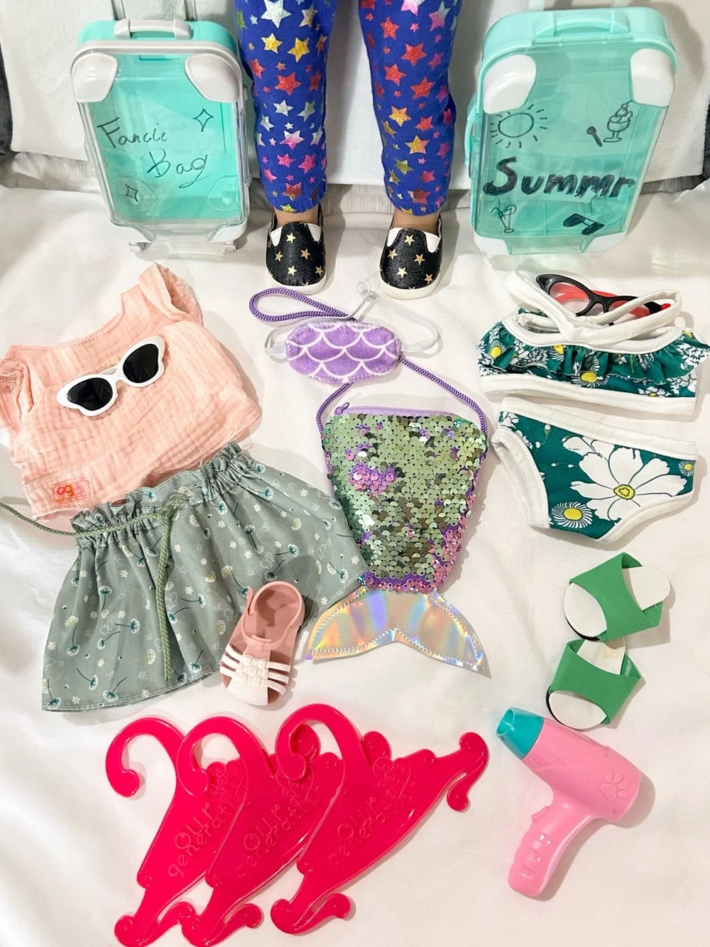 American Girl 18” Truly Me Doll – 2011 Tagged Outfit & Accessory Lot